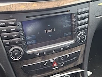 Personenauto mercedes-benz, e-klasse 240 - afbeelding 31 van  42