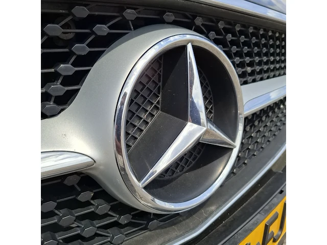 Personenauto mercedes-benz, e-klasse coupé 220d advantage - afbeelding 28 van  42