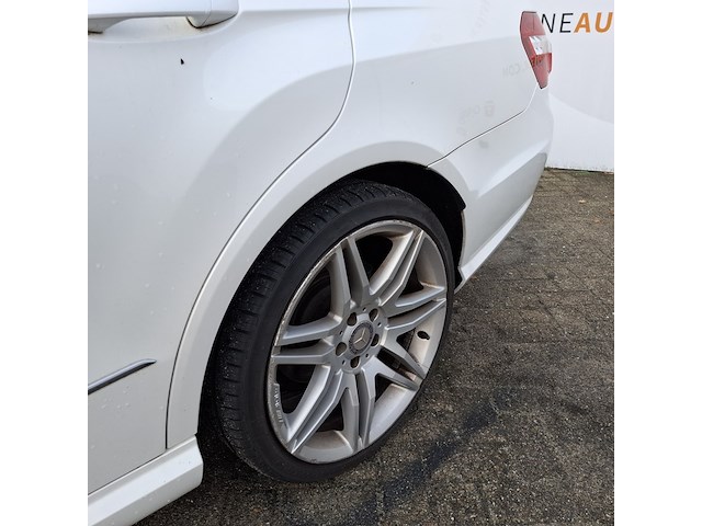 Personenauto, mercedes-benz, e-klasse e200, 2012 - afbeelding 3 van  61