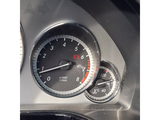 Personenauto, mercedes-benz, e-klasse e200, 2012 - afbeelding 29 van  61