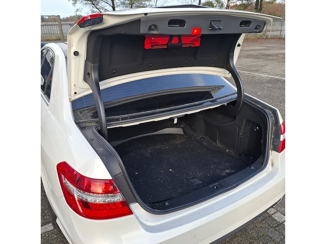 Personenauto, mercedes-benz, e-klasse e200, 2012 - afbeelding 50 van  61