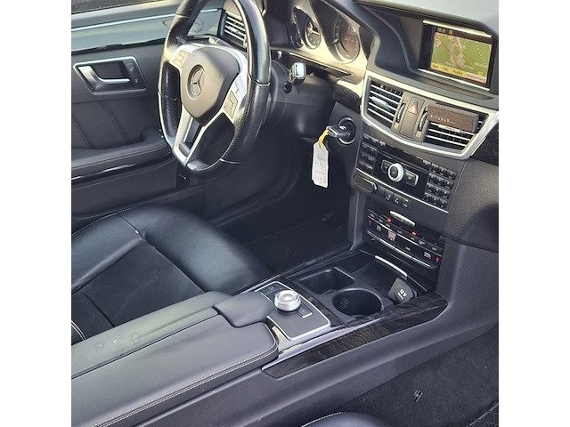 Personenauto, mercedes-benz, e-klasse e200, 2012 - afbeelding 54 van  61