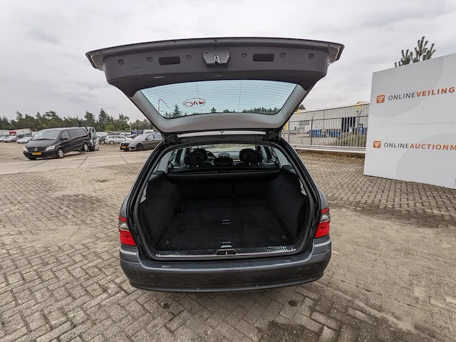Personenauto mercedes-benz, e-klasse estate 500, bouwjaar 2006 - afbeelding 32 van  55