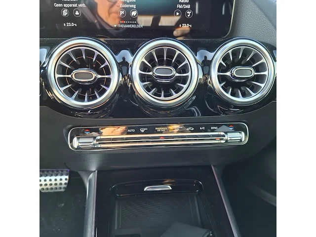 Personenauto mercedes benz, gla-klasse 180 amg line, zwart, bouwjaar 2022 - afbeelding 11 van  53