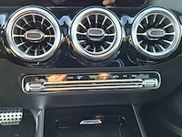 Personenauto mercedes benz, gla-klasse 180 amg line, zwart, bouwjaar 2022 - afbeelding 11 van  53