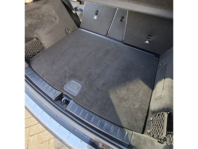 Personenauto mercedes benz, gla-klasse 180 amg line, zwart, bouwjaar 2022 - afbeelding 25 van  53