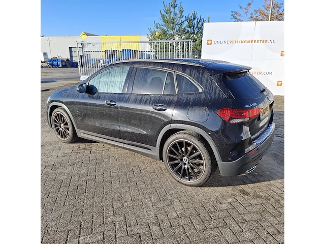 Personenauto mercedes benz, gla-klasse 180 amg line, zwart, bouwjaar 2022 - afbeelding 52 van  53