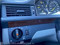 Personenauto mercedes benz, w124, wit, bouwjaar 1989 - afbeelding 11 van  25