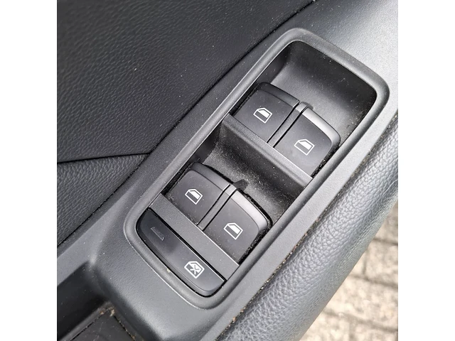 Personenauto mg, mg zs ev 45 kwh, bouwjaar 2020 - afbeelding 16 van  37