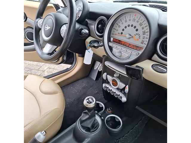 Personenauto mini, 1.6 cooper s chili, zwart, bouwjaar 2007 - afbeelding 35 van  48