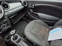 Personenauto mini, 1.6 one, zwart, bouwjaar 2011 - afbeelding 14 van  26