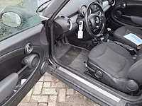 Personenauto mini, 1.6 one, zwart, bouwjaar 2011 - afbeelding 9 van  26