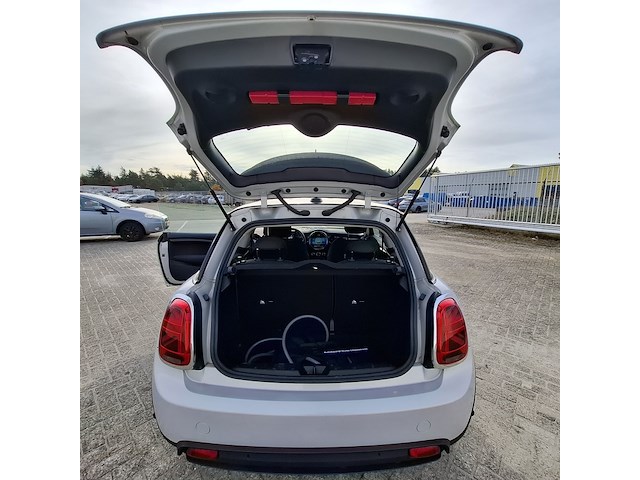 Personenauto mini, cooper se, wit, bouwjaar 2022 - afbeelding 4 van  37