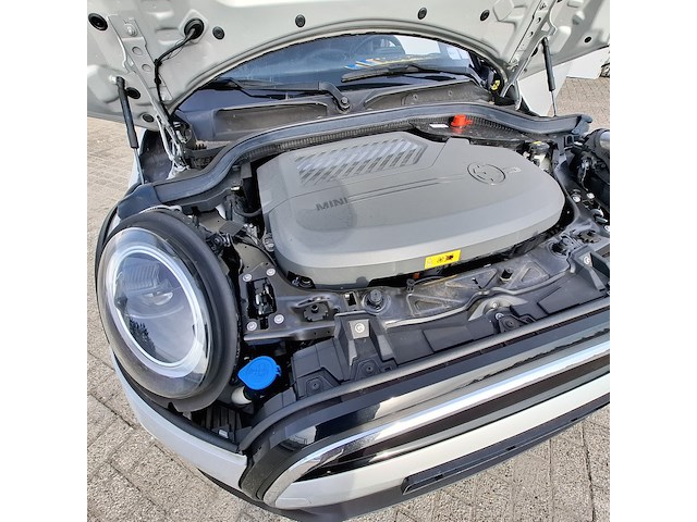Personenauto mini, cooper se, wit, bouwjaar 2022 - afbeelding 25 van  37