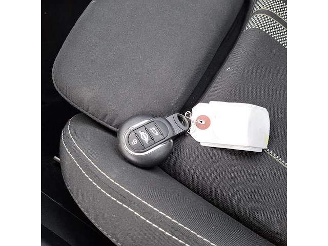 Personenauto mini, cooper se, wit, bouwjaar 2022 - afbeelding 36 van  37