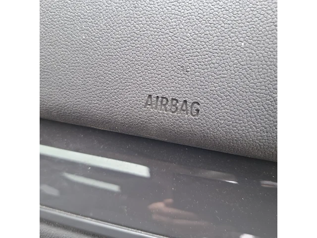 Personenauto mini, countryman 1.5 one, grijs, bouwjaar 2019 - afbeelding 28 van  47
