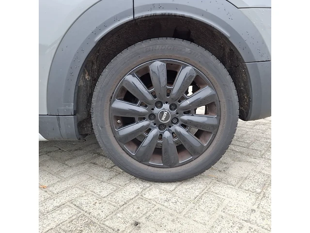 Personenauto mini, countryman 1.5 one, grijs, bouwjaar 2019 - afbeelding 31 van  47