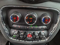 Personenauto mini, mini clubman 1.5, bouwjaar 2020 - afbeelding 24 van  64