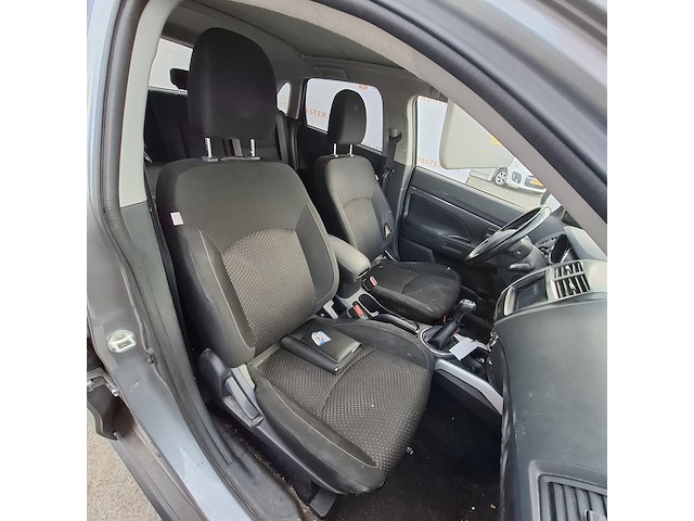 Personenauto mitsubischi, asx 1.6 cleartec intense, grijs, bouwjaar 2014 - afbeelding 16 van  31