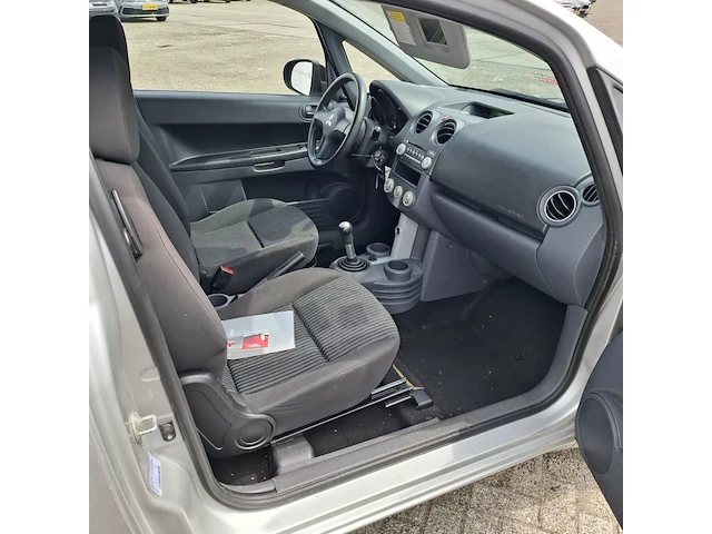 Personenauto mitsubishi, colt 1.3 incharge, bouwjaar 2008 - afbeelding 31 van  65