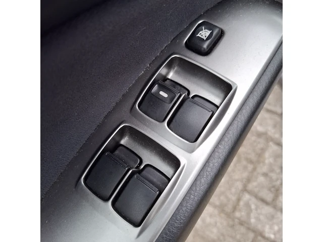 Personenauto mitsubishi, outlander sport 2.0 invite+ , bouwjaar 2007 - afbeelding 11 van  30