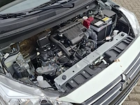 Personenauto mitsubishi, space star - afbeelding 28 van  35