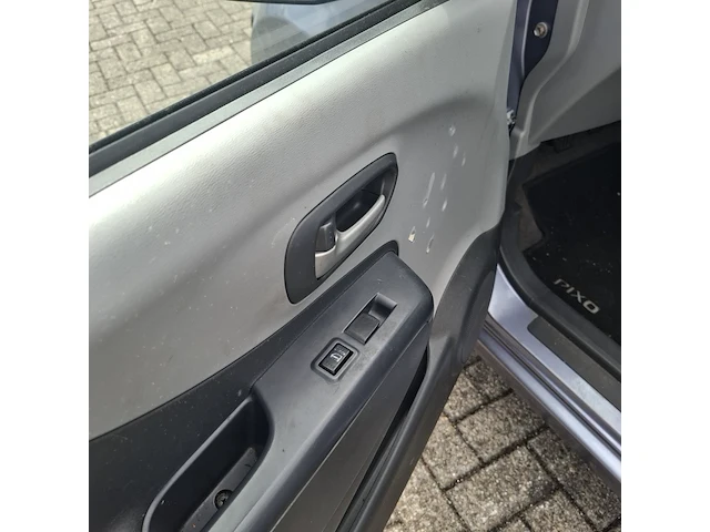 Personenauto nissan, pixo 1.0 look, bouwjaar 2011 - afbeelding 2 van  40