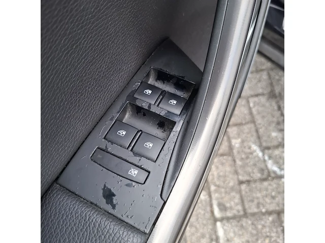 Personenauto opel, astra 1.4 turbo cosmo, bouwjaar 2011 - afbeelding 17 van  35