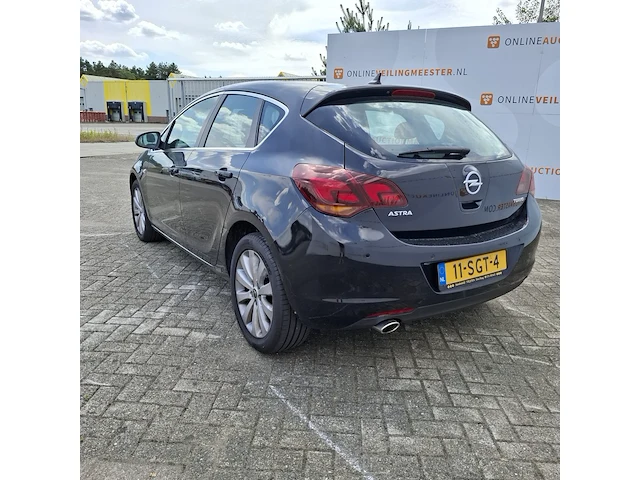 Personenauto opel, astra 1.4 turbo cosmo, bouwjaar 2011 - afbeelding 33 van  35