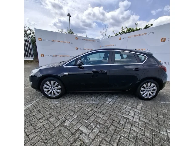 Personenauto opel, astra 1.4 turbo cosmo, bouwjaar 2011 - afbeelding 34 van  35