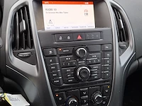 Personenauto opel, astra 1.4, wit, bouwjaar 2014 - afbeelding 16 van  48