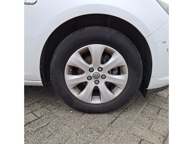 Personenauto opel, astra 1.4, wit, bouwjaar 2014 - afbeelding 35 van  48