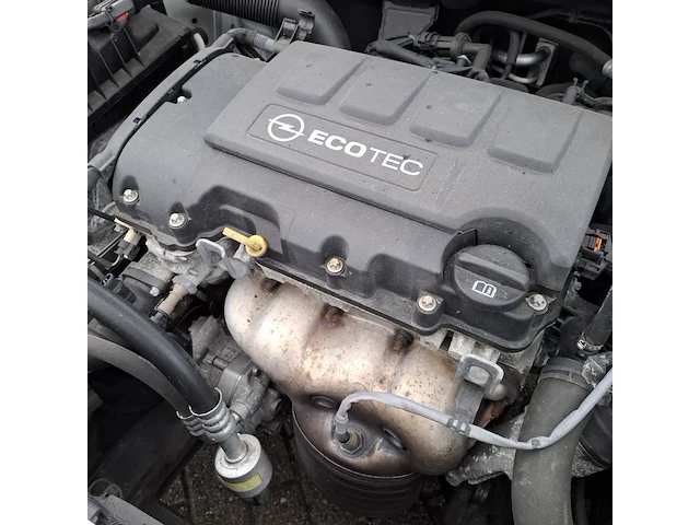 Personenauto opel, astra 1.4, wit, bouwjaar 2014 - afbeelding 45 van  48