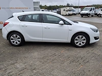 Personenauto opel, astra 1.4, wit, bouwjaar 2014 - afbeelding 4 van  48