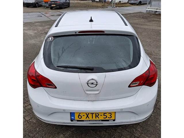 Personenauto opel, astra 1.4, wit, bouwjaar 2014 - afbeelding 6 van  48