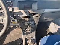 Personenauto, opel, astra 1.6 enjoy , 2005 - afbeelding 8 van  35