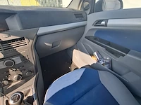 Personenauto, opel, astra 1.6 enjoy , 2005 - afbeelding 9 van  35