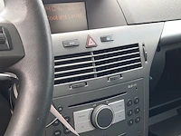 Personenauto opel, astra 1.6 enjoy, bouwjaar 2005 - afbeelding 28 van  57