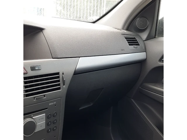 Personenauto opel, astra 1.6 enjoy, bouwjaar 2005 - afbeelding 33 van  57