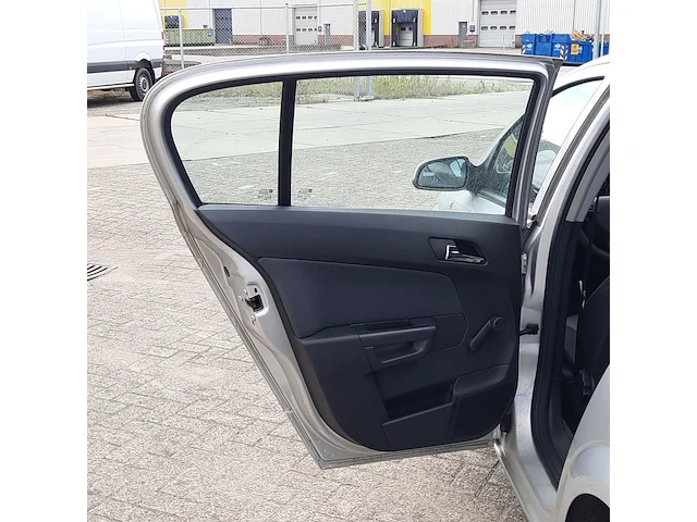 Personenauto opel, astra 1.6 enjoy, bouwjaar 2005 - afbeelding 37 van  57