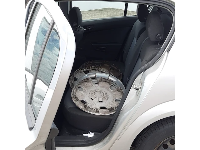 Personenauto opel, astra 1.6 enjoy, bouwjaar 2005 - afbeelding 39 van  57