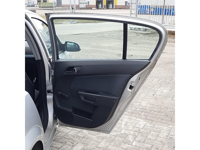 Personenauto opel, astra 1.6 enjoy, bouwjaar 2005 - afbeelding 43 van  57