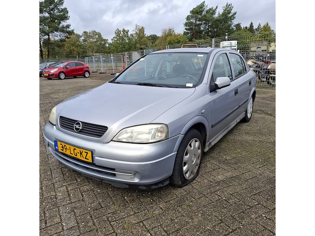 Personenauto, opel, astra 1.6 gl, 2002 - afbeelding 1 van  1