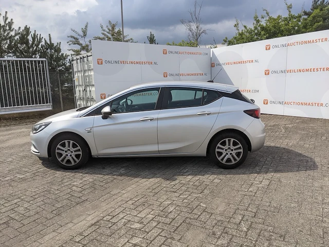 Personenauto opel, astra 1.6cdti, bouwjaar 2019 - afbeelding 2 van  46
