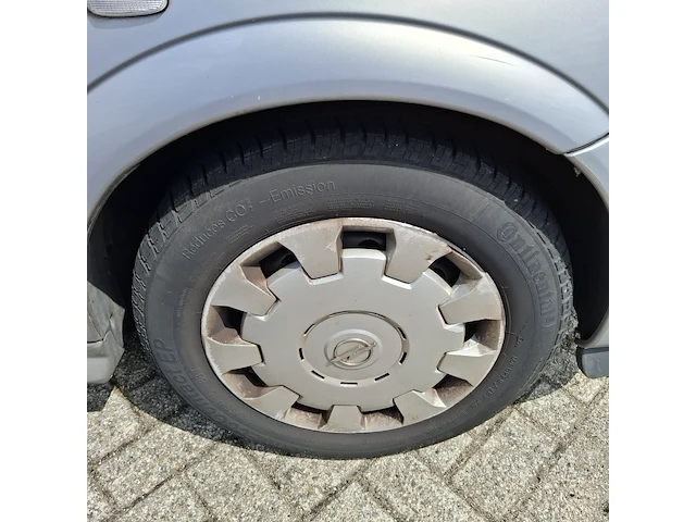 Personenauto opel, astra 1.6gl, bouwjaar 2002 - afbeelding 2 van  29
