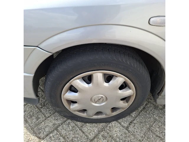 Personenauto opel, astra 1.6gl, bouwjaar 2002 - afbeelding 5 van  29