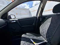 Personenauto opel, astra 1.6gl, bouwjaar 2002 - afbeelding 13 van  29
