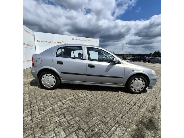 Personenauto opel, astra 1.6gl, bouwjaar 2002 - afbeelding 23 van  29