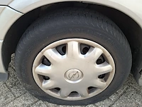 Personenauto opel, astra 1.6gl, bouwjaar 2002 - afbeelding 29 van  29