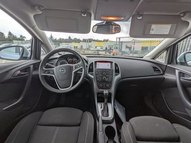 Personenauto, opel, astra, 2014 - afbeelding 5 van  63